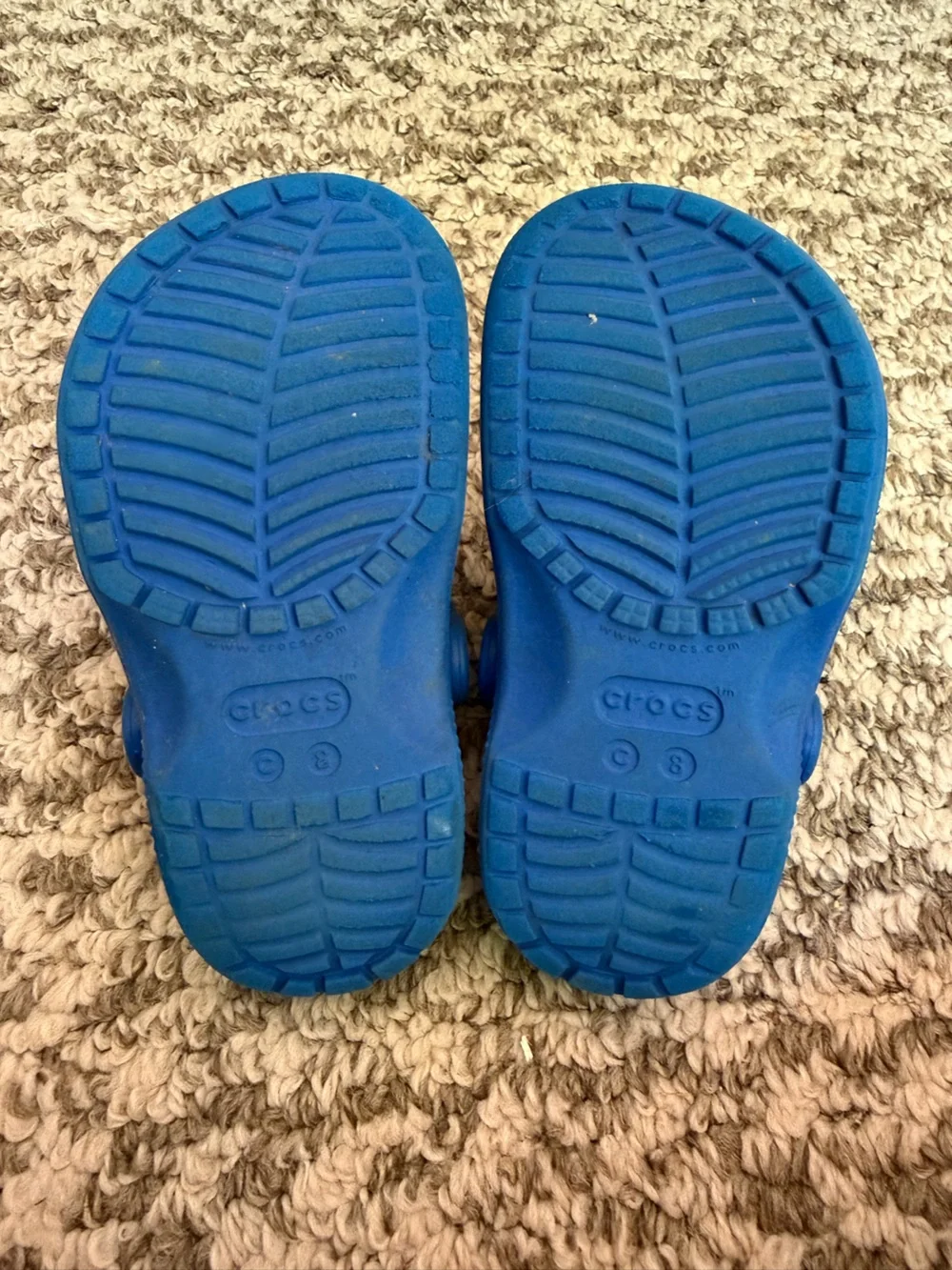 CROCS Kids Classic Clogs in Bright Blue Size 8